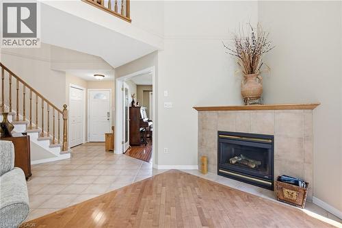15 Carolinian Lane, Cambridge, ON 