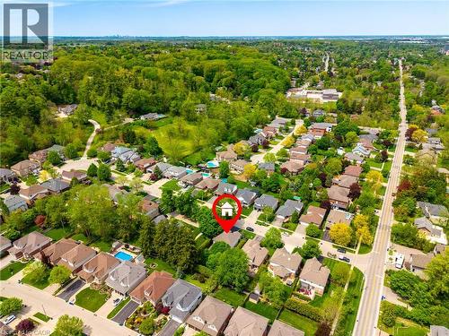 15 Carolinian Lane, Cambridge, ON 