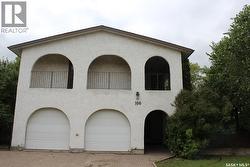106 METCALFE ROAD  Regina, SK S4V 0H8
