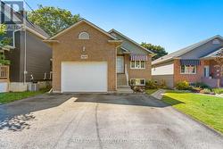 5679 HIGHLAND AVENUE Niagara Falls (Hospital), ON L2G 4X2