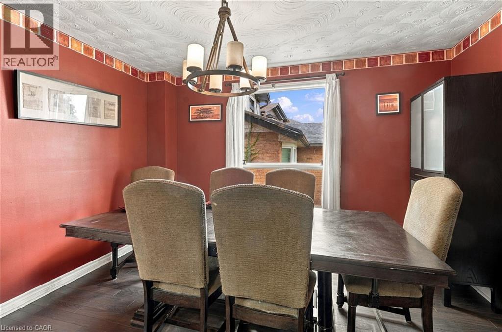 23 Desantis Court, Hamilton, ON