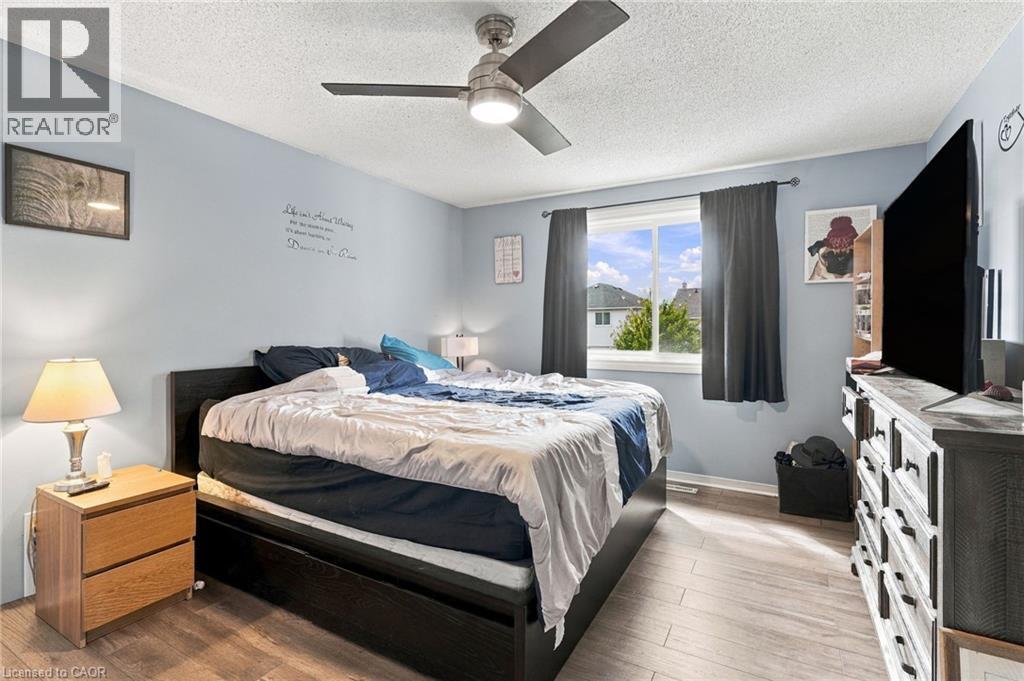 23 Desantis Court, Hamilton, ON