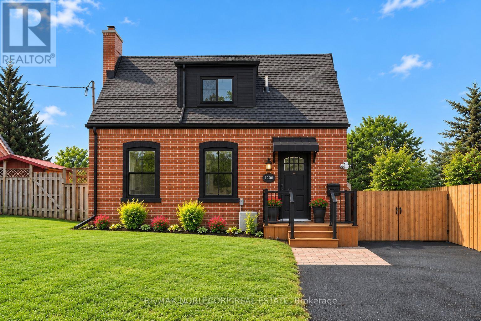 1790 King Street E, Cambridge, ON