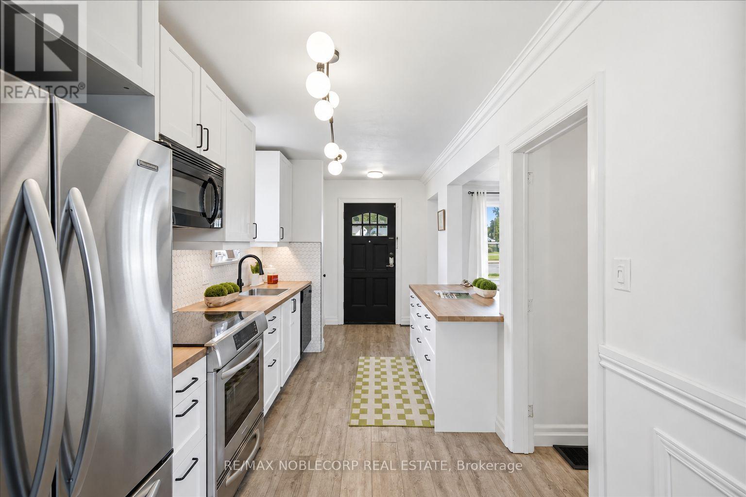 1790 King Street E, Cambridge, ON