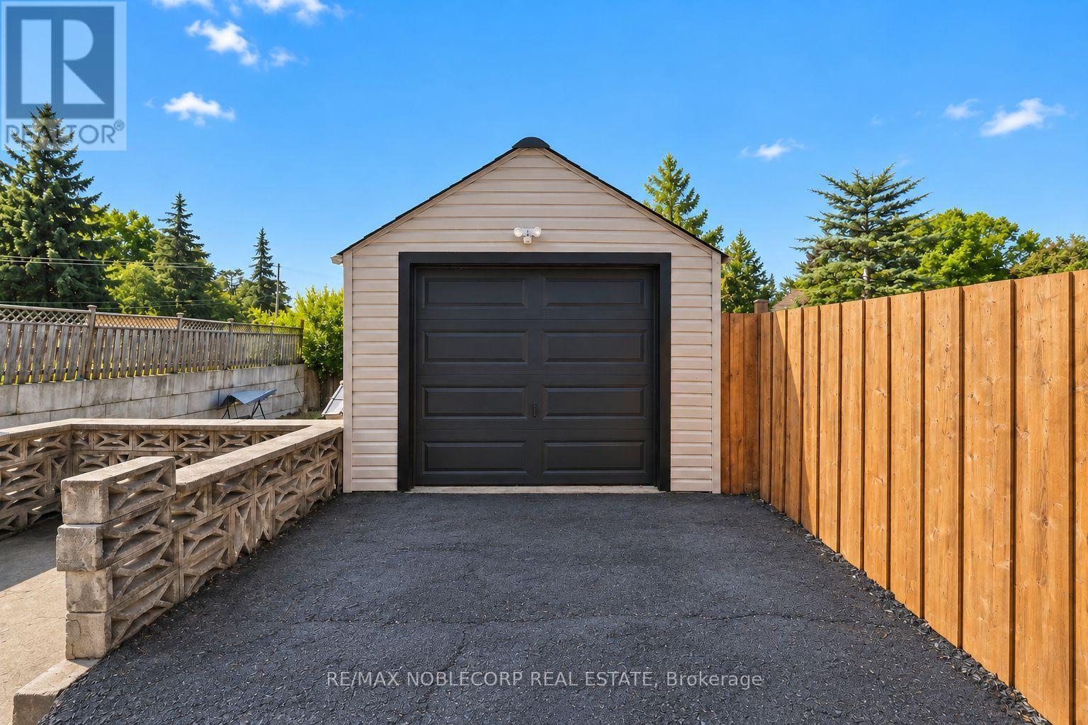 1790 King Street E, Cambridge, ON