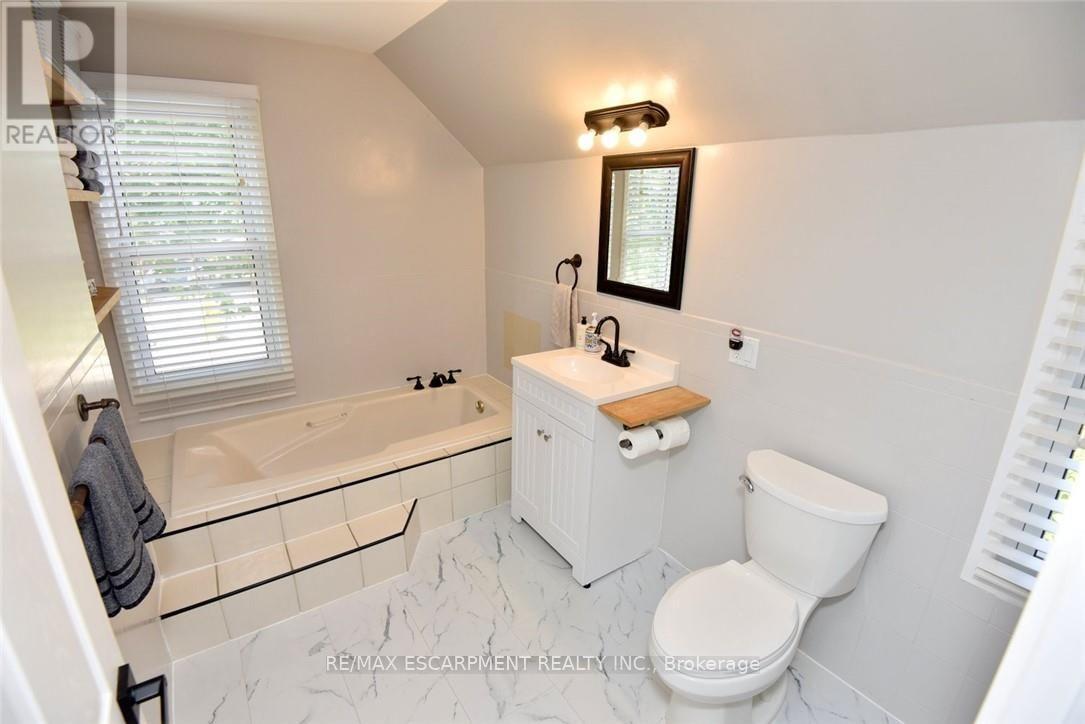 191 Bell Avenue, Hamilton, ON