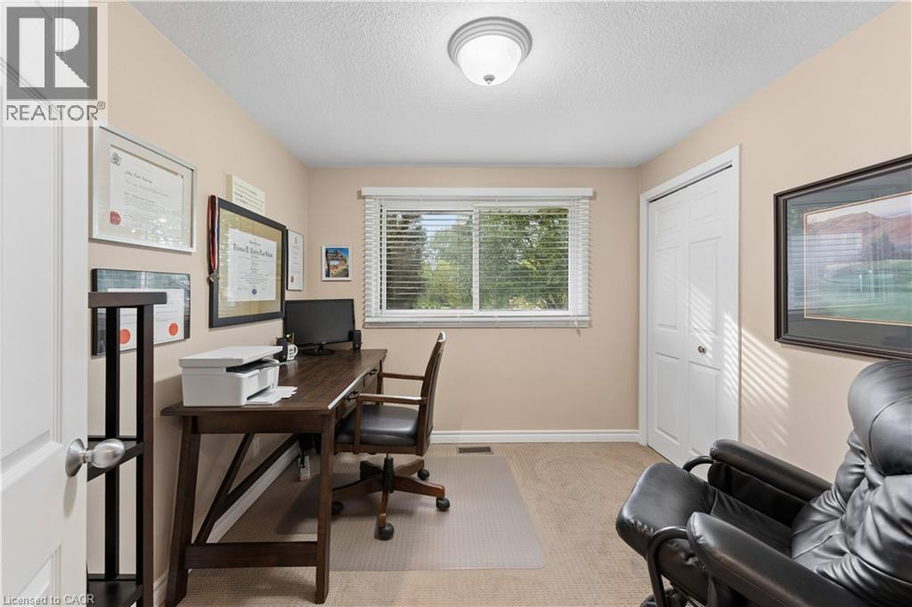 373 Forestlawn Road, Waterloo, ON