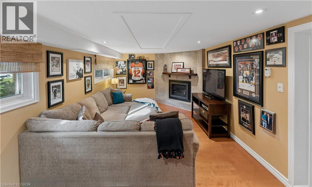 373 Forestlawn Road, Waterloo, ON