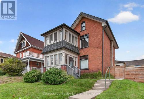 540 CHARLOTTE STREET  Peterborough (Town Ward 3), ON K9J 2W5