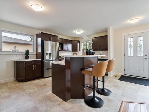 762 Parkdale Street, Winnipeg, MB 