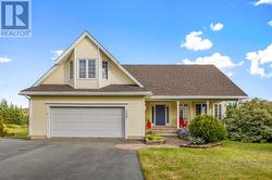 103 Western Island Pond Drive Torbay, NL A1K 1M1