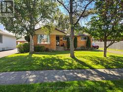141 CHERRY LANE Thunder Bay (Forest Park), ON P7B 4W5
