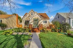 57 Handyside AVE  Winnipeg, MB R2M 0M6