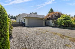 662 Redwood Dr Qualicum Beach, BC V9K 1A2