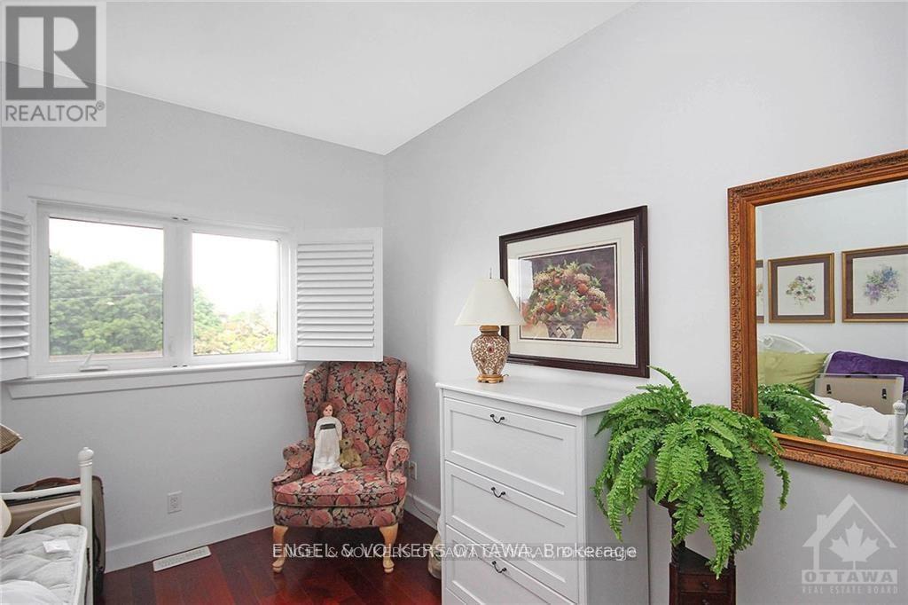 281 Kirchoffer Avenue, Ottawa, ON