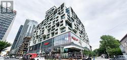 926 - 8 HILLSDALE AVENUE Toronto, ON M4S 0B2