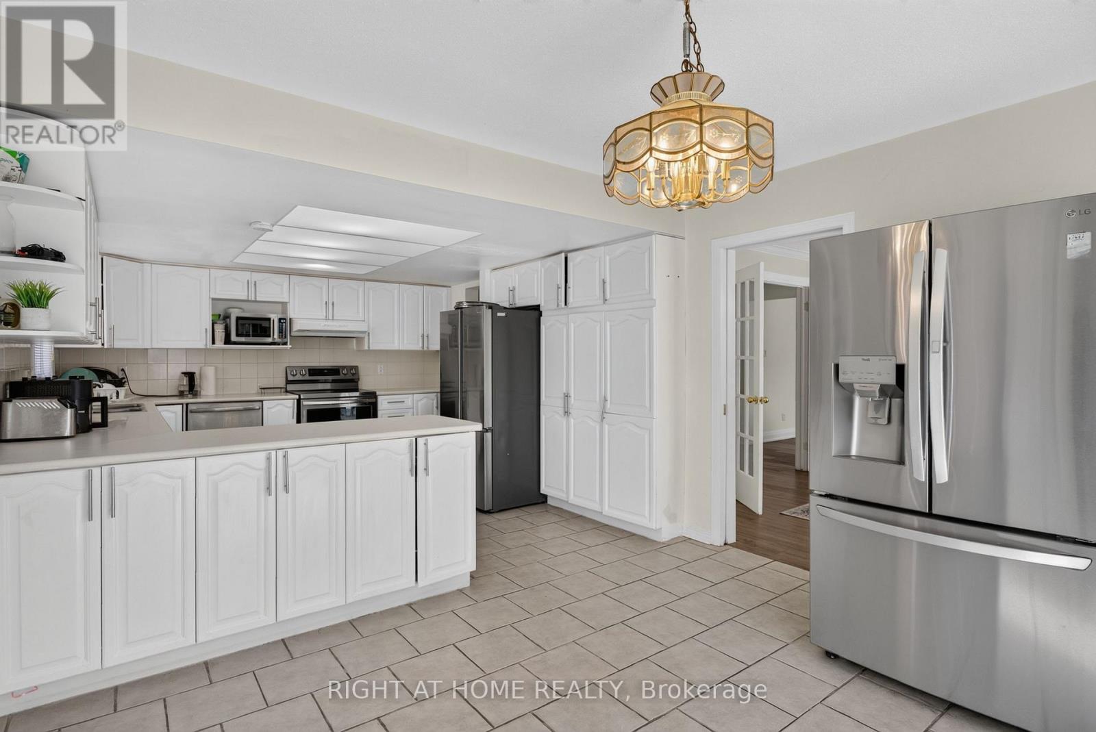12 Baslaw Drive, Ottawa, ON