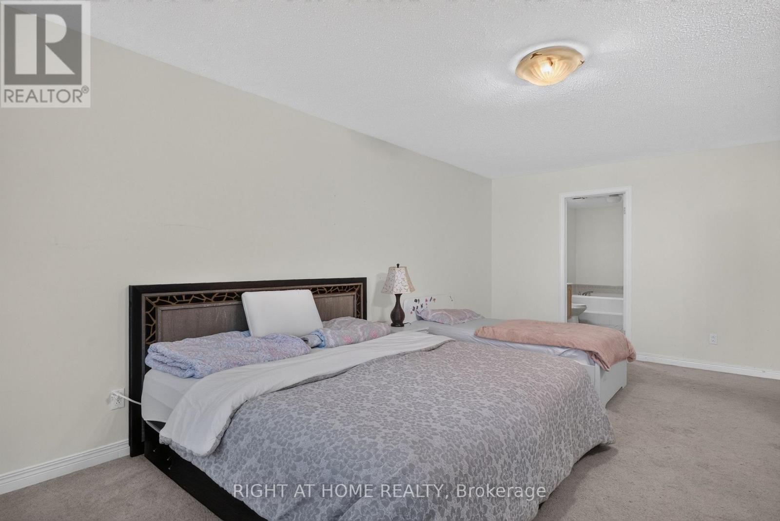 12 Baslaw Drive, Ottawa, ON