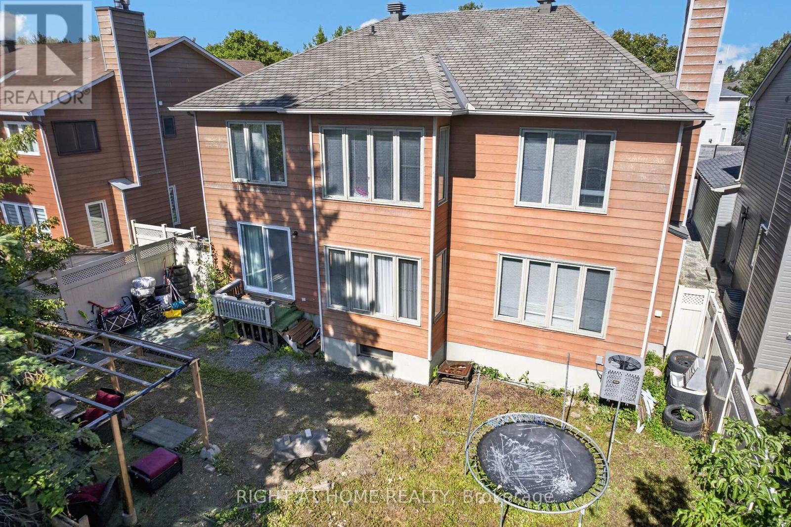 12 Baslaw Drive, Ottawa, ON