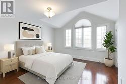 3 - 40 HARROW DRIVE Toronto, ON M6M 2X3