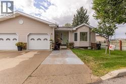 8, 135 Jerry Potts Boulevard W Lethbridge, AB T1K 6H2