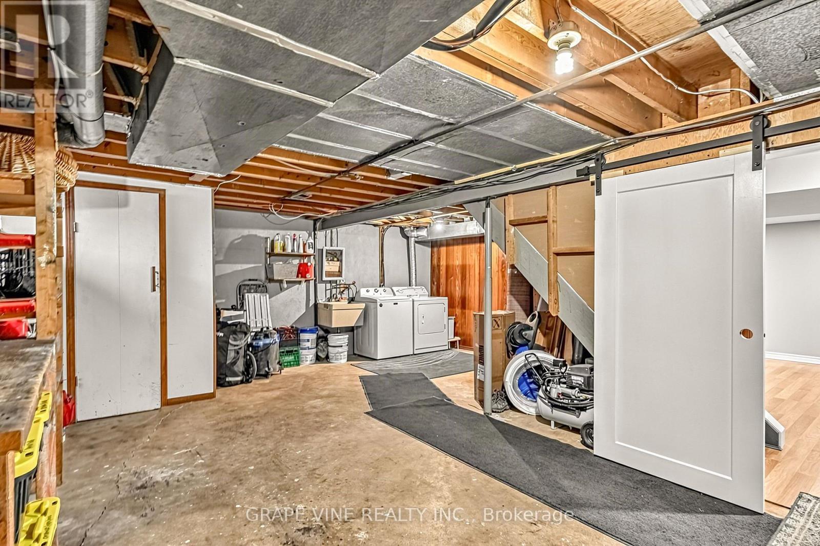 1323 Fernwood Drive, Ottawa, ON