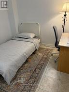 STUDIO BASEMENT - 28 IGNATIUS LANE Toronto, ON M1E 0A3