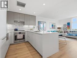 1304 8188 FRASER STREET  Vancouver, BC V5X 0J8