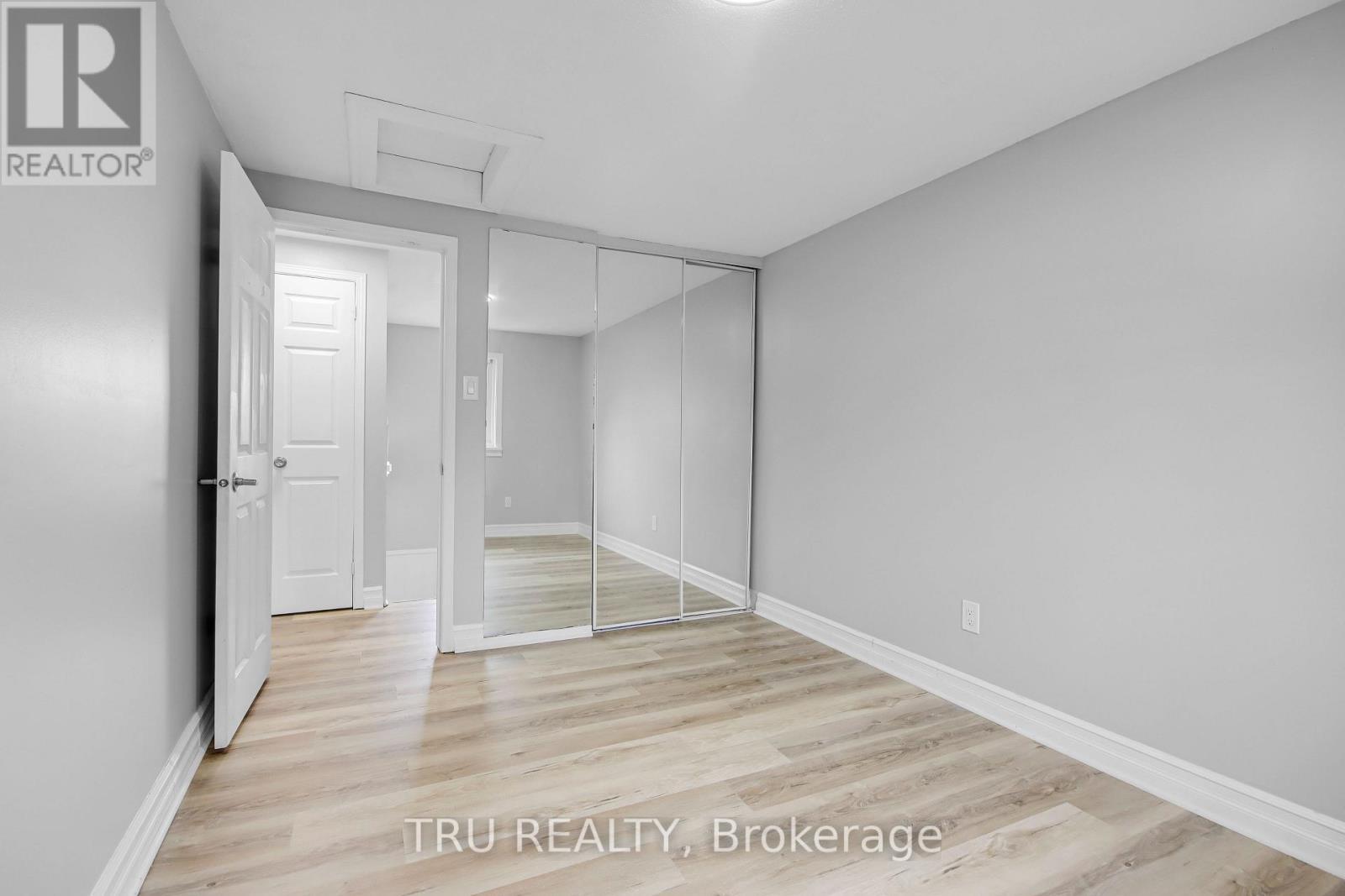 52 Greenboro Crescent, Ottawa, ON