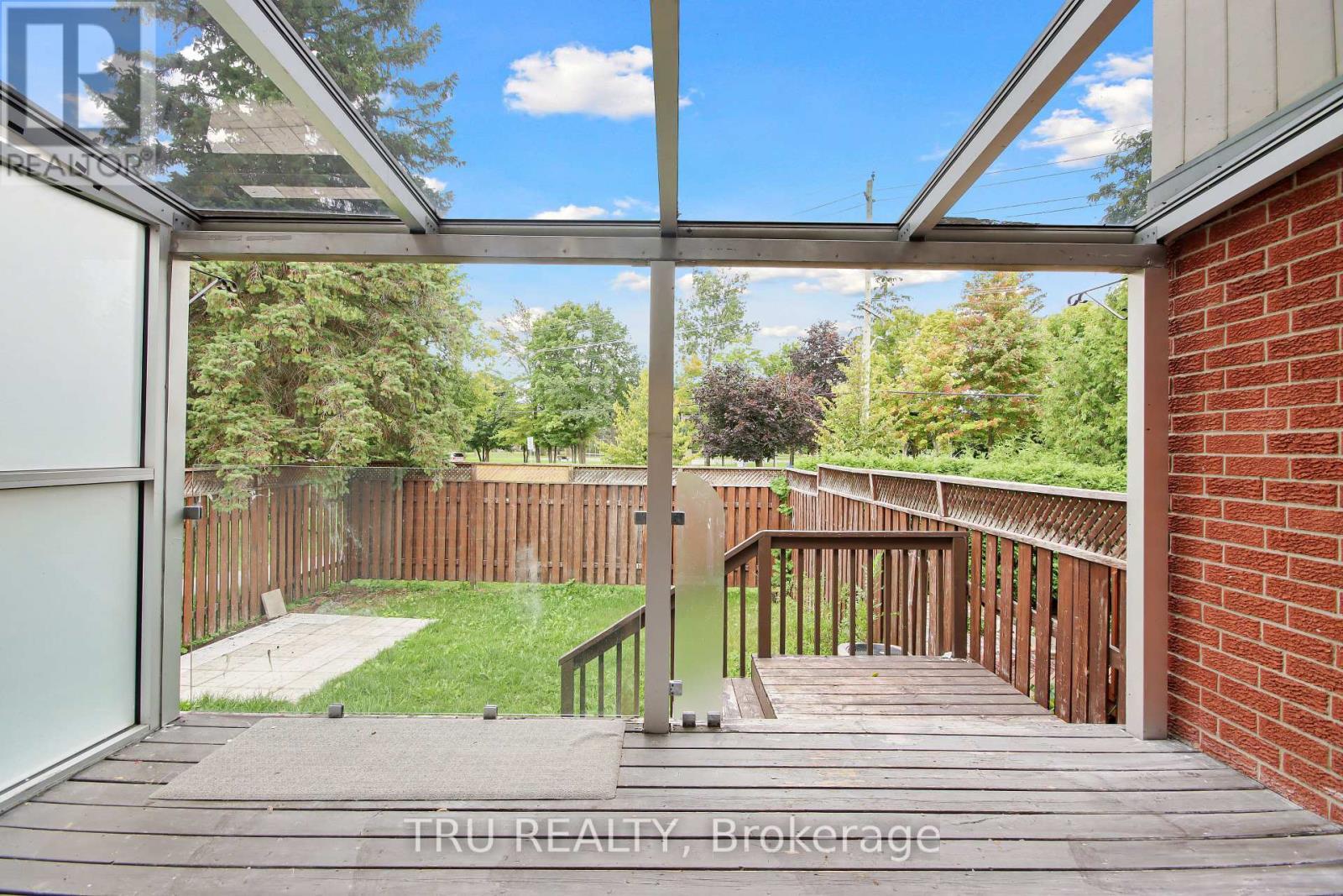 52 Greenboro Crescent, Ottawa, ON