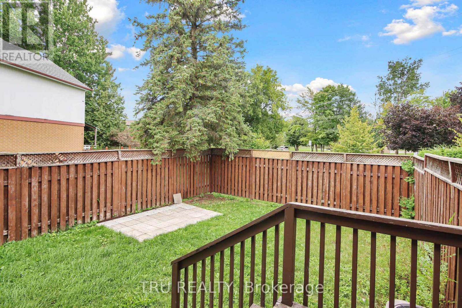 52 Greenboro Crescent, Ottawa, ON