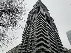 2311 - 50 DUNFIELD AVENUE Toronto, ON M4S 0E4