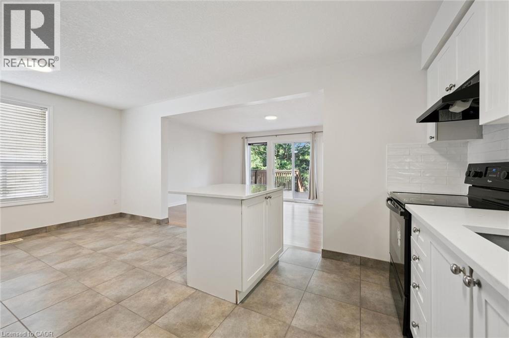 516 Dansbury Drive, Waterloo, ON