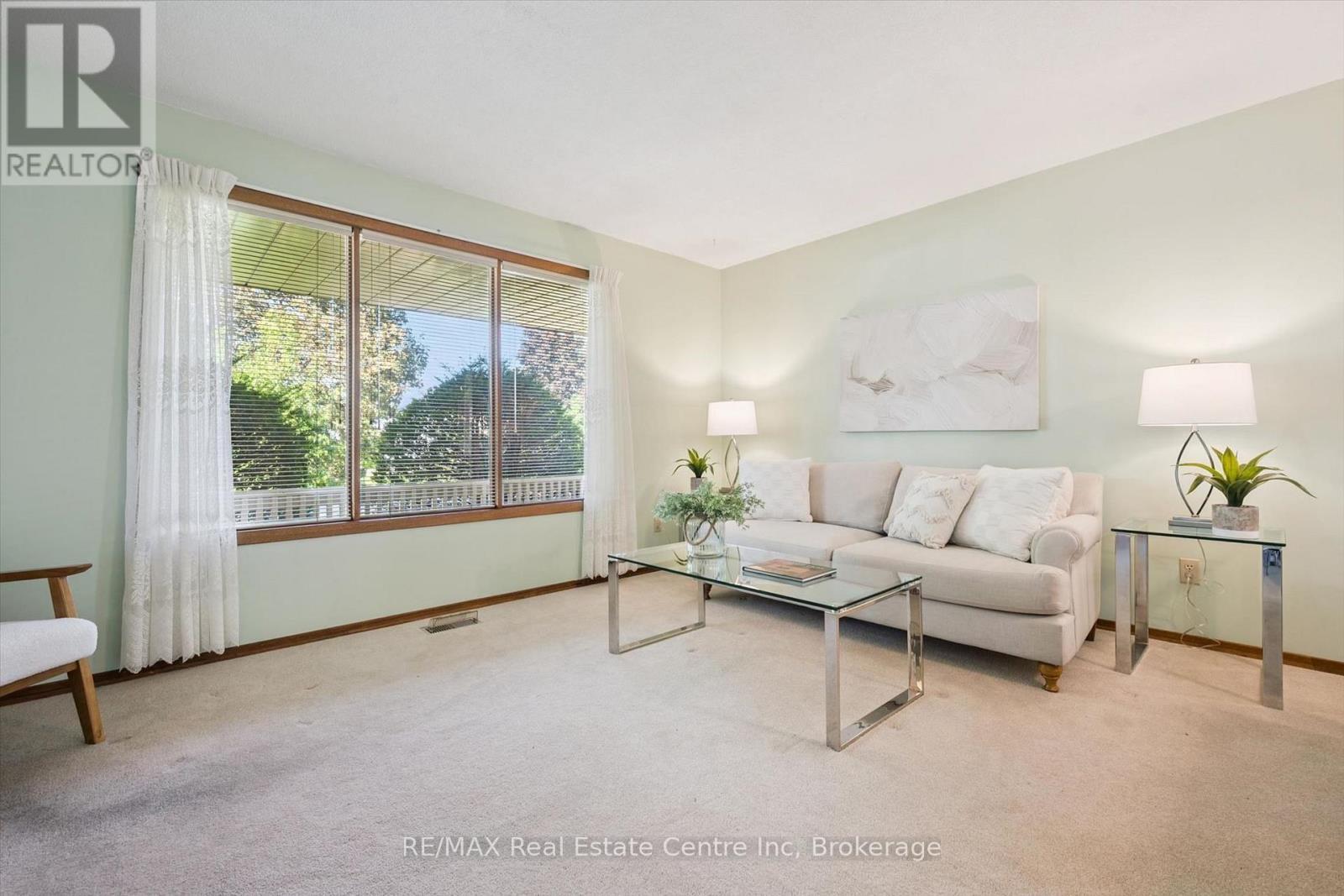 7 Countryside Crescent, Kitchener, ON