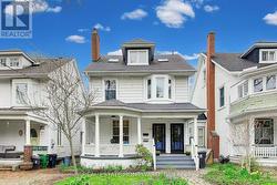 56 LEUTY AVENUE Toronto, ON M4E 2R4