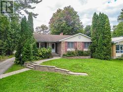 129 CAMPBELL AVENUE North Bay (Ferris), ON P1A 1W1