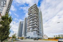 1102 - 225 VILLAGE GREEN SQUARE Toronto, ON M1S 0N4