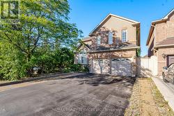 8 RIVERBANK ROAD Brampton, ON L6R 2H6