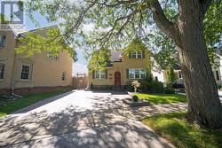 48 LINCOLN AVENUE Brantford, ON N3T 4S7