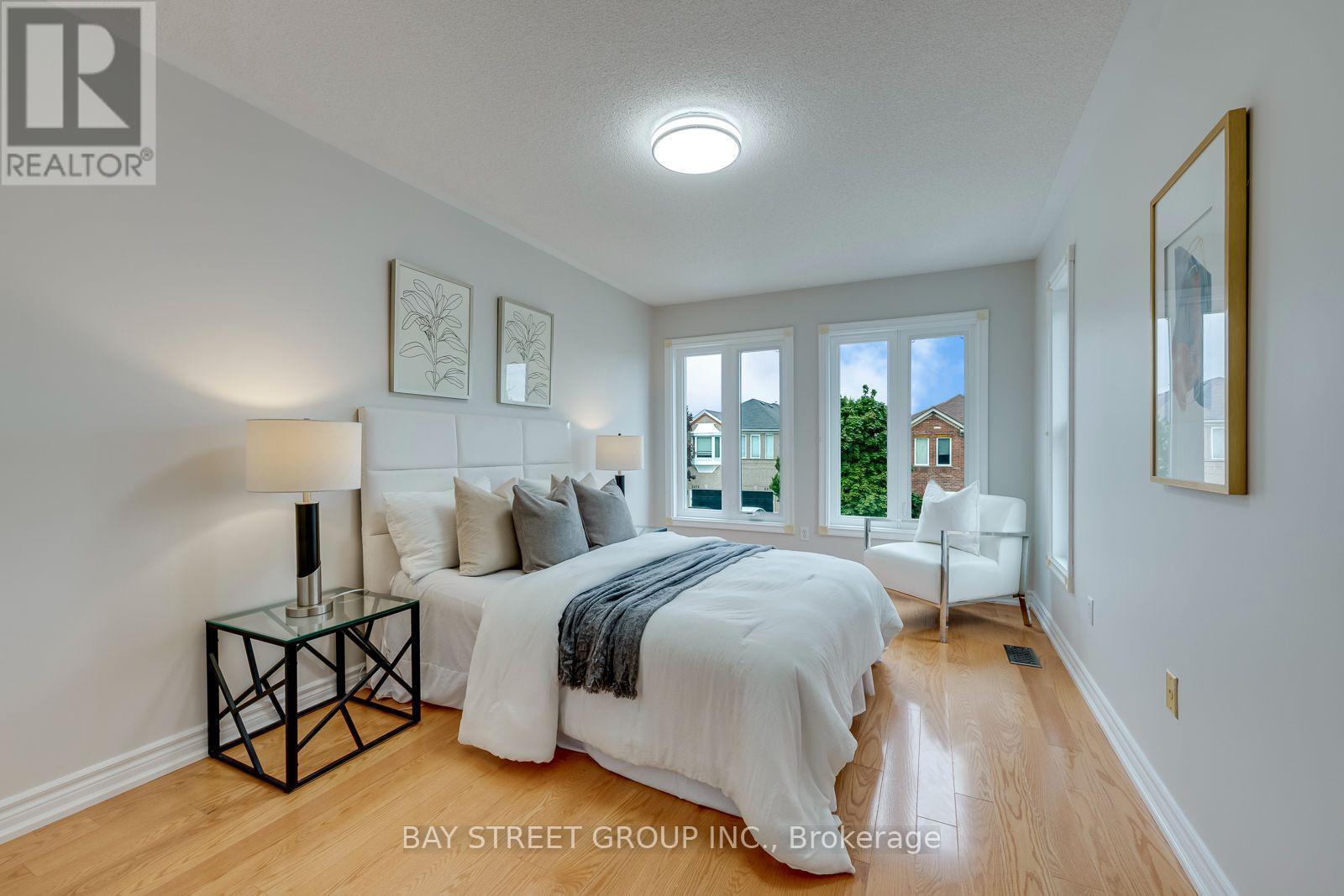 2870 Westbury Court, Mississauga, ON