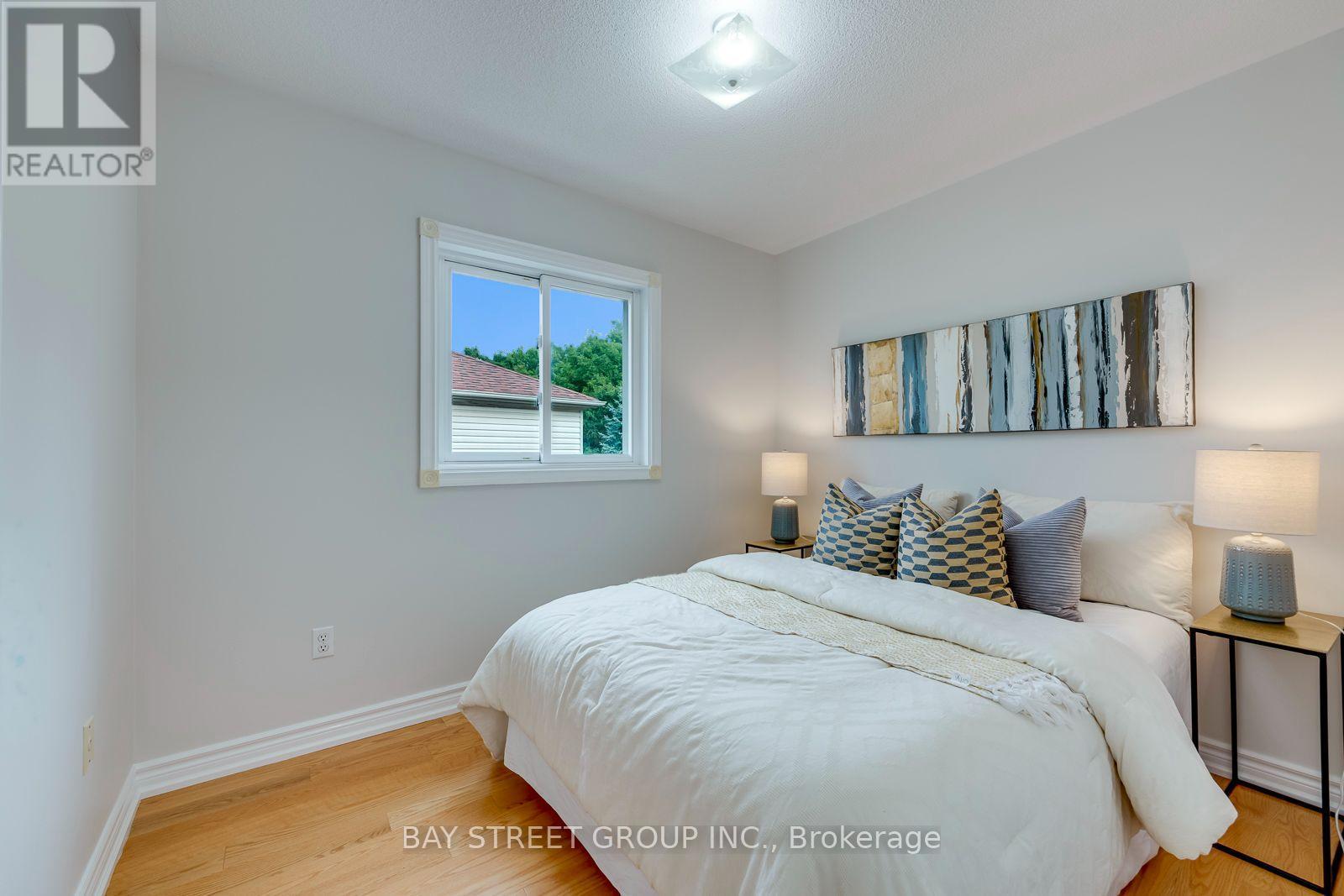 2870 Westbury Court, Mississauga, ON