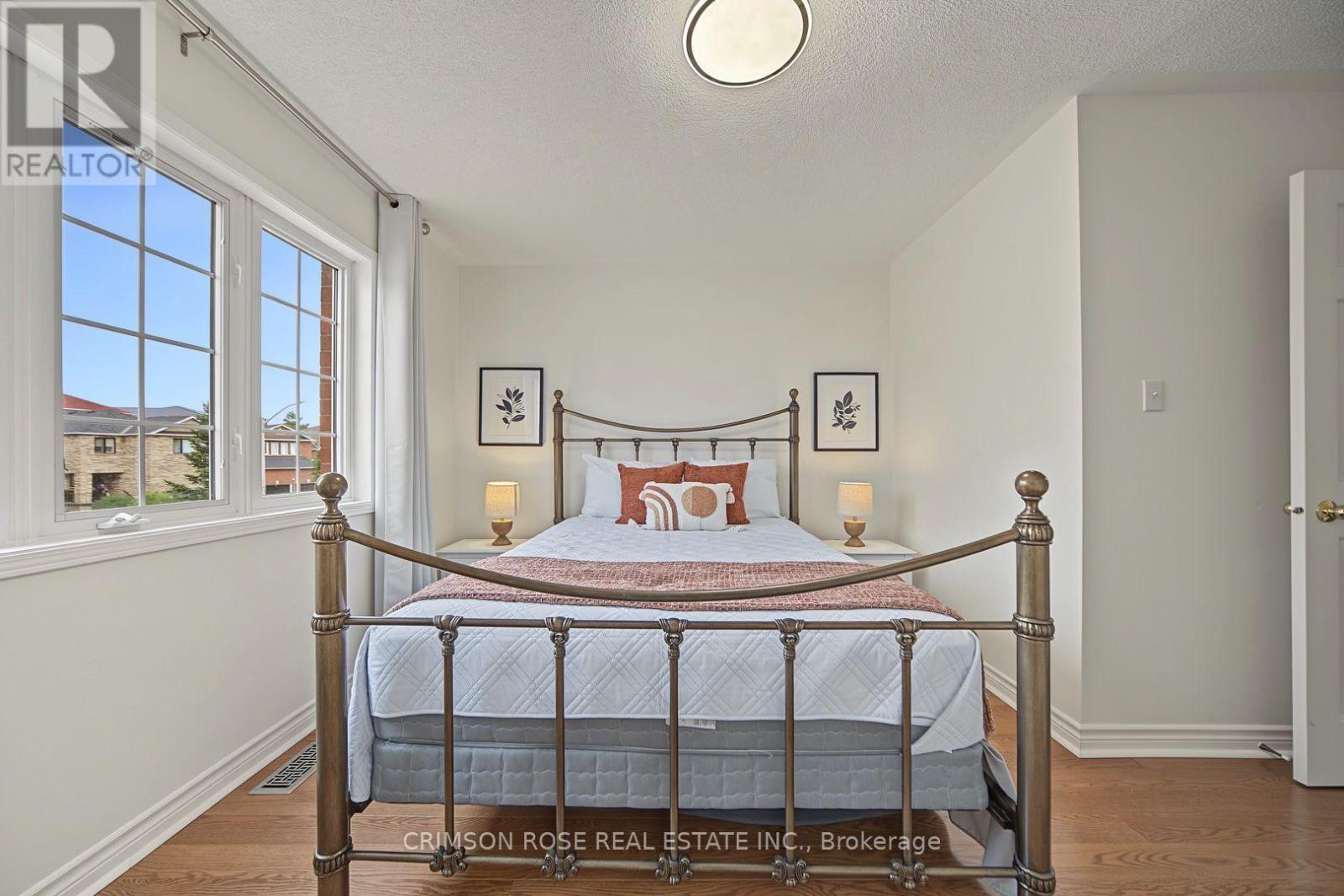 5274 Marblewood Drive, Mississauga, ON