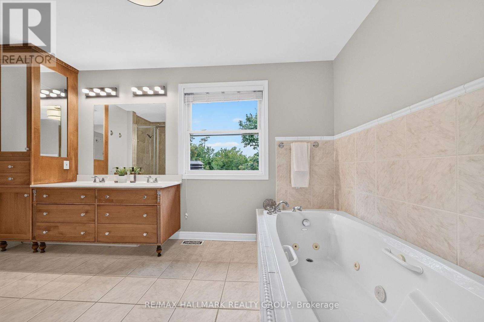 Custom vanity with great storage - 1608 Prince Of Wales Drive, Ottawa, ON
