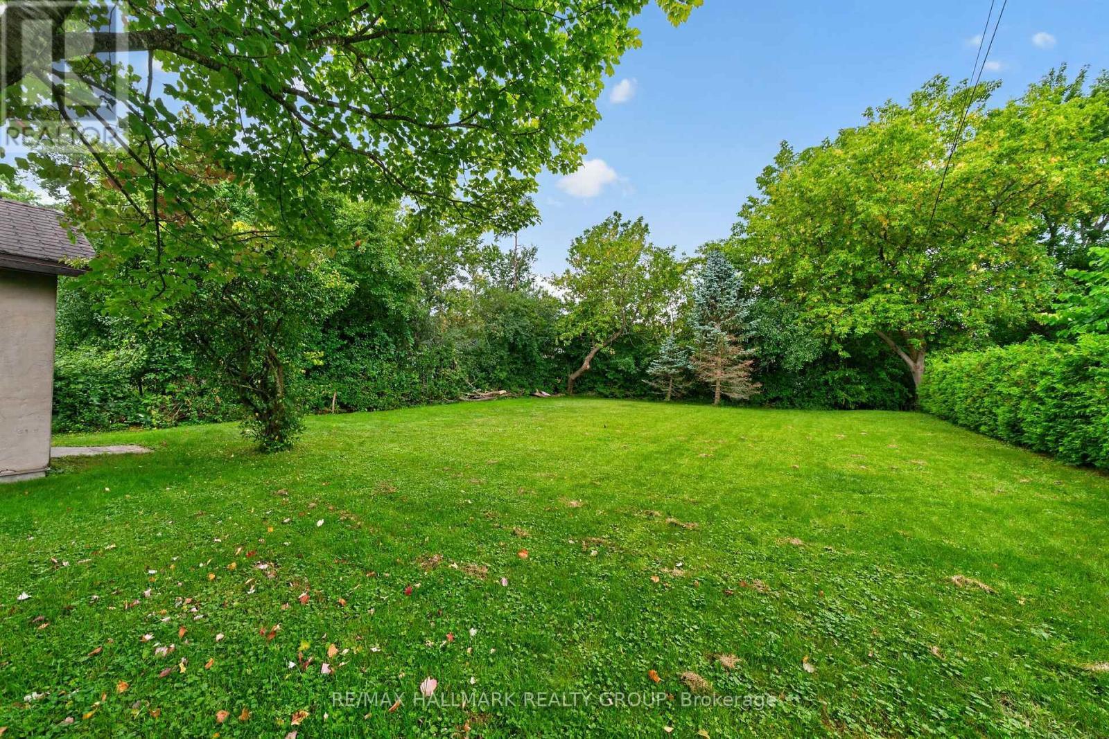 Previous family loved having a skating rink here! - 1608 Prince Of Wales Drive, Ottawa, ON