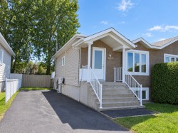 1618 Rue des Violoncelles Saint-Jérôme, QC J7Z 7G1