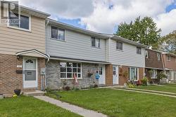 16 WINCHESTER DRIVE Greater Napanee, ON K7R 3R2