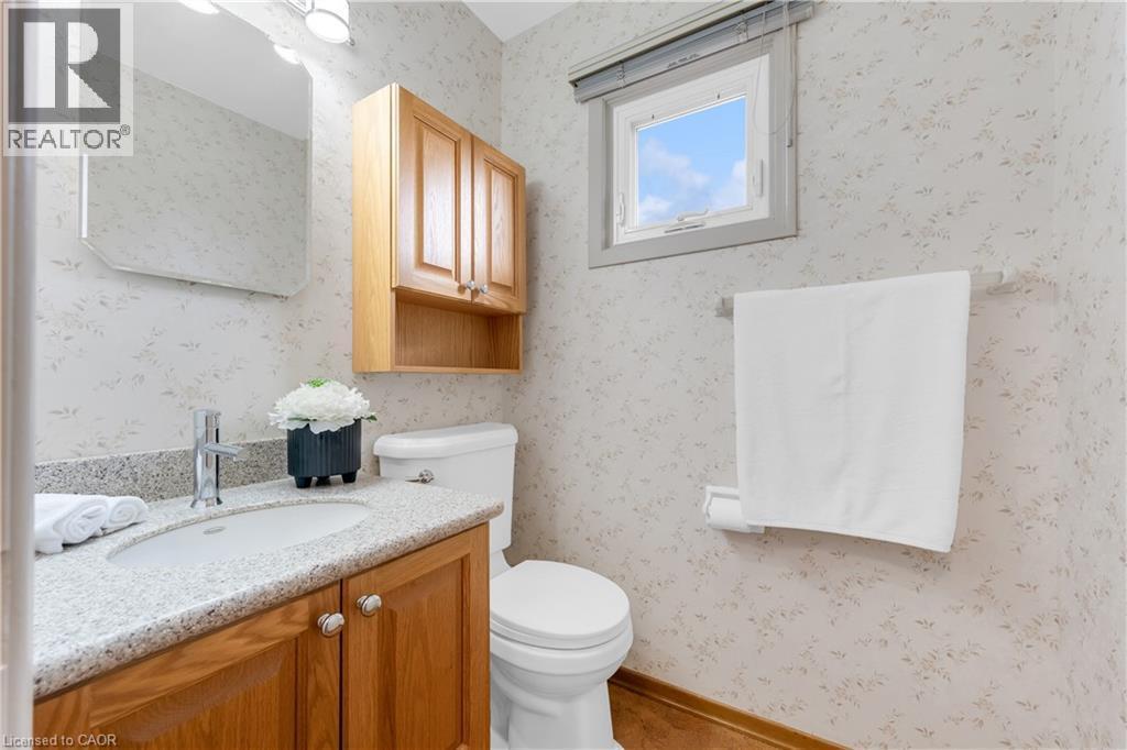 2134 Cartier Crescent, Burlington, ON