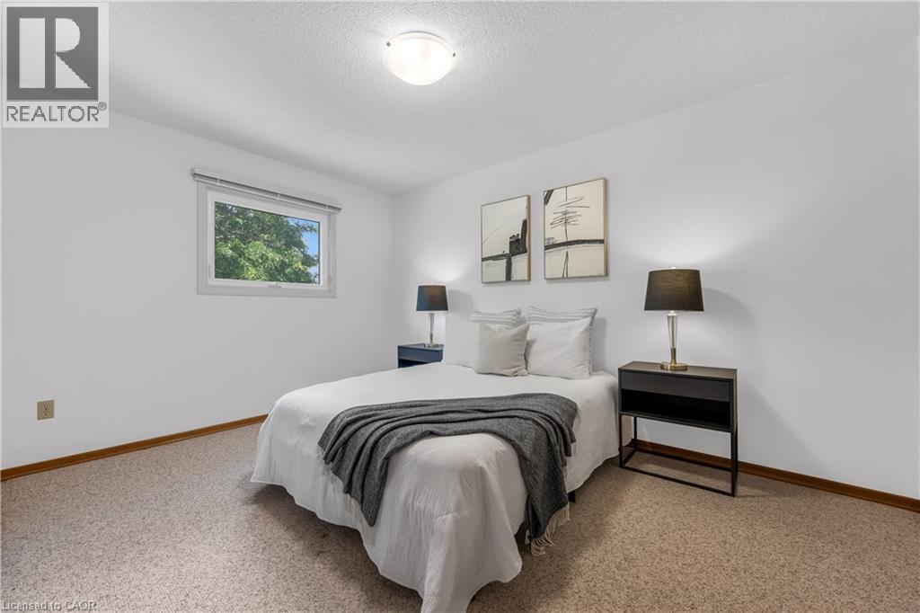 2134 Cartier Crescent, Burlington, ON