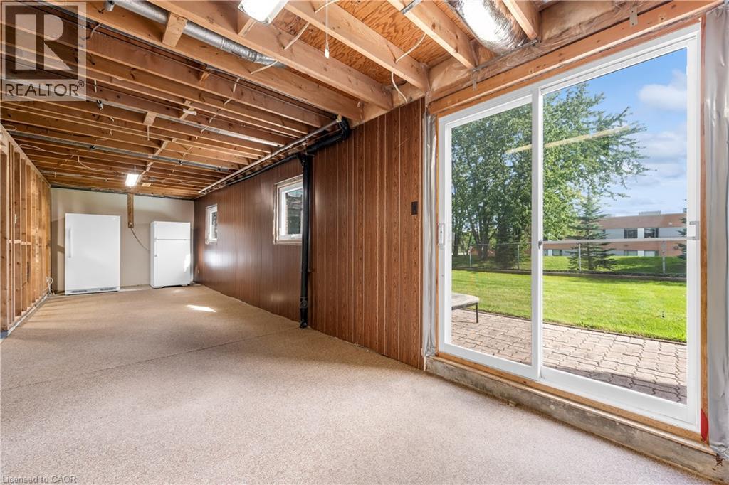 2134 Cartier Crescent, Burlington, ON