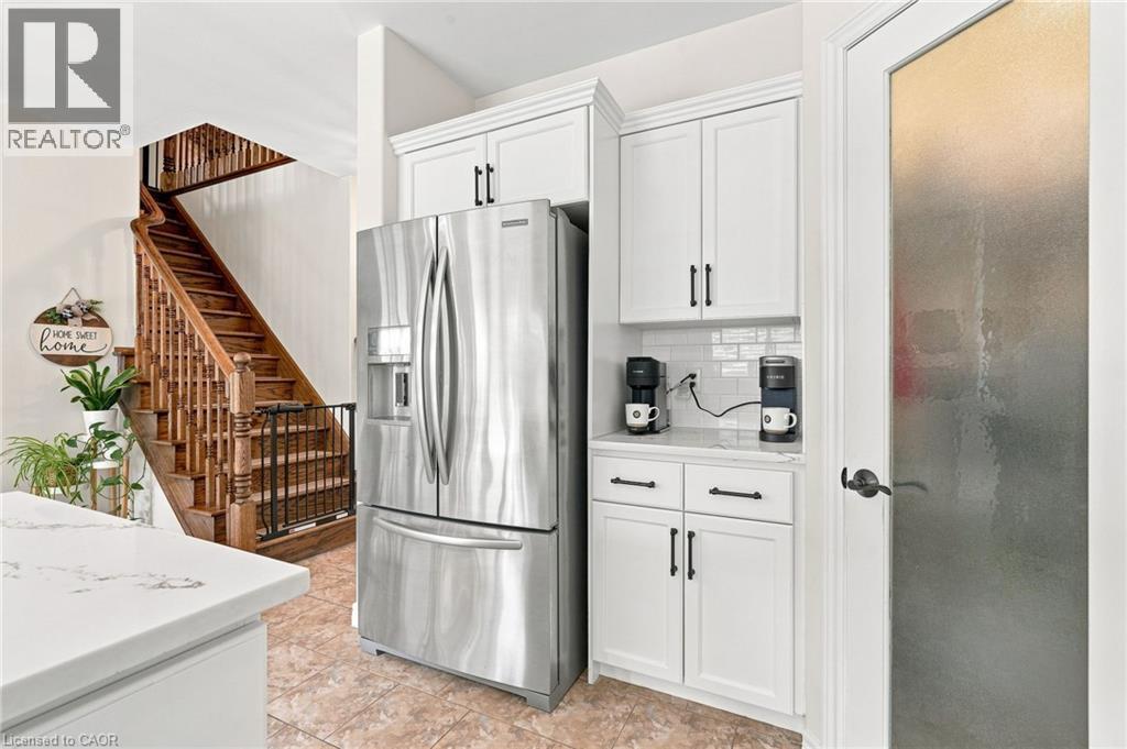 Updated Kitchen & New Appliances - 53 Valiant Circle, Binbrook, ON